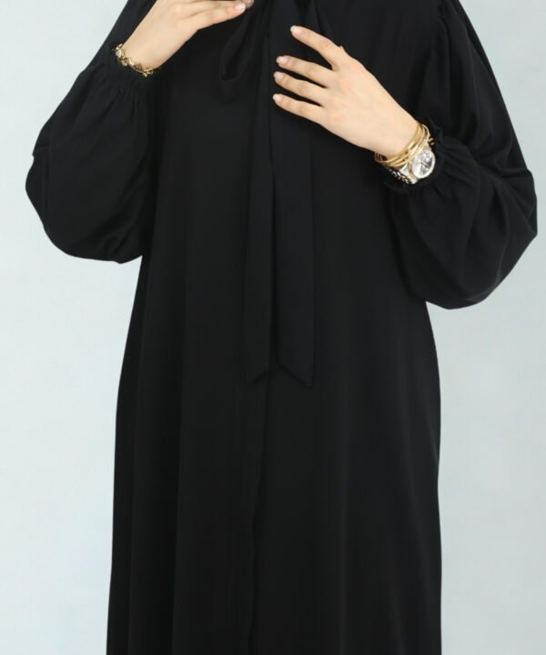 Alternative view of LAVİN Fiyonk Yaka Ferace SİYAH