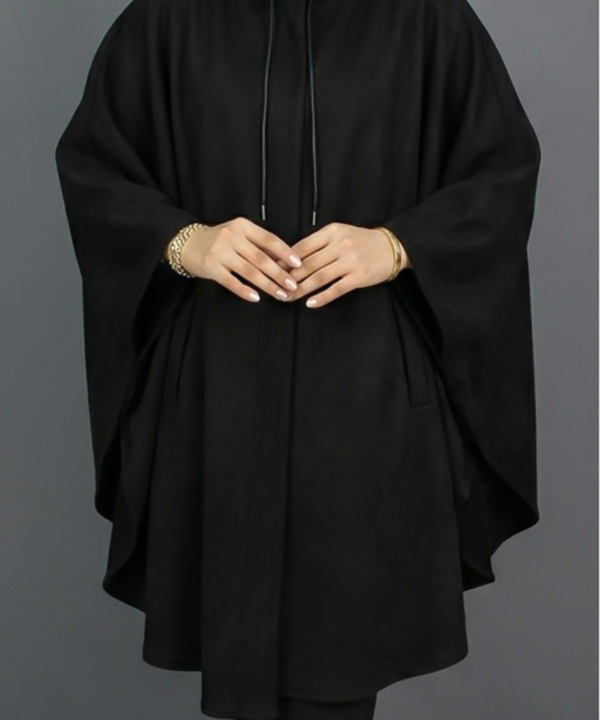 Asude Kapüşonlu Panço SİYAH