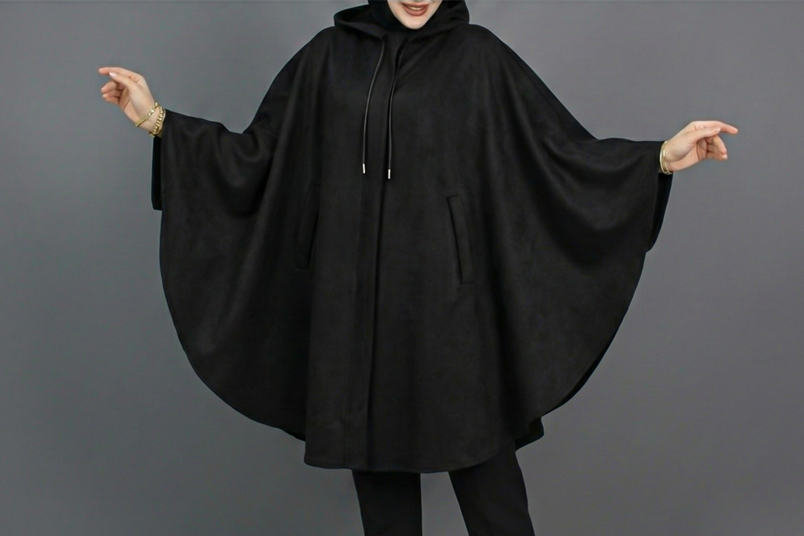 Asude Kapüşonlu Panço SİYAH - Görsel 3