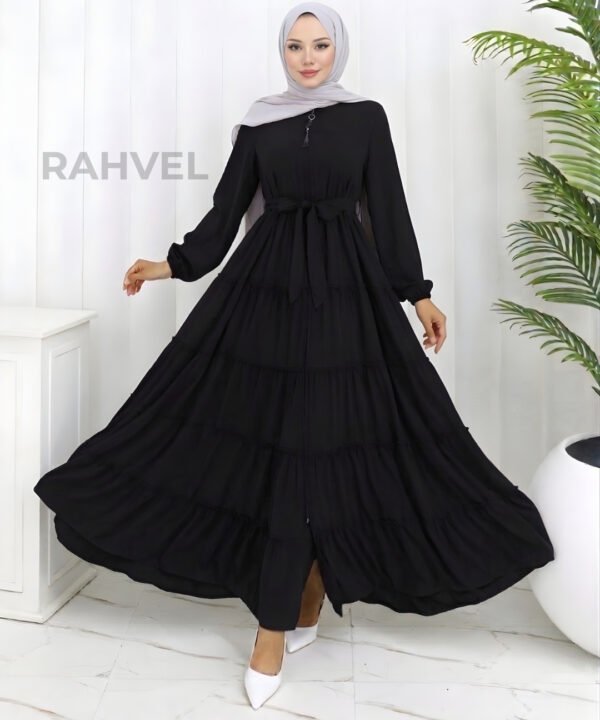 Eteği Beş Katlı Ferace siyah
